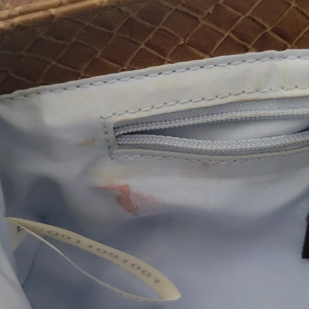 Liz Claiborne Purse Shoulder‎ Bag Weave Pattern Leather